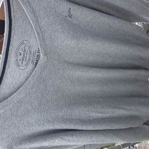 American eagle sweater LG mens